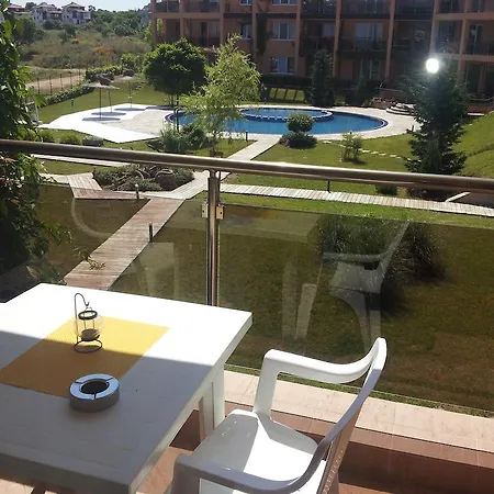 Szopoli Hills Nemski B17 * Sozopol