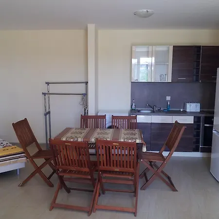 Szopoli Hills Nemski B17 Sozopol